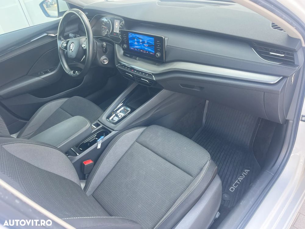 Skoda Octavia - 26
