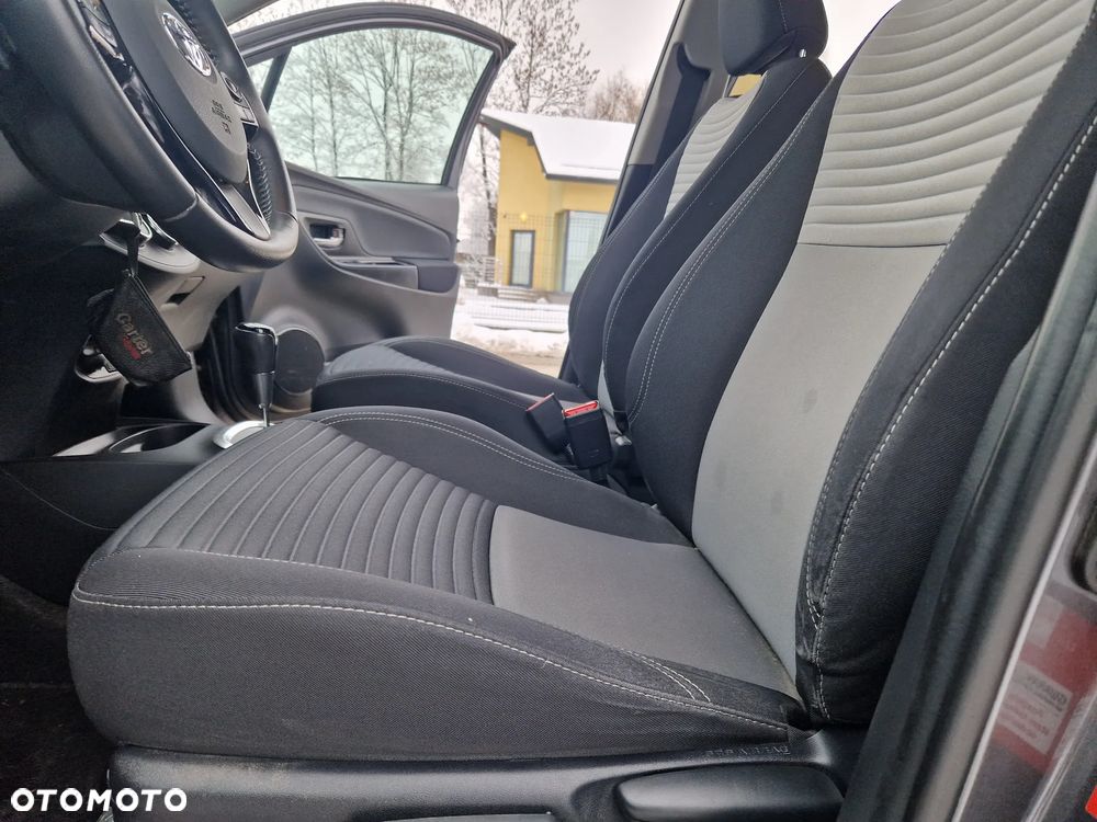 Toyota Yaris 1.5 Premium CVT - 22
