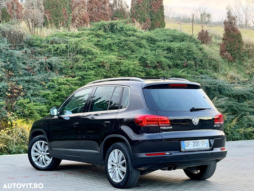 Volkswagen Tiguan - 5