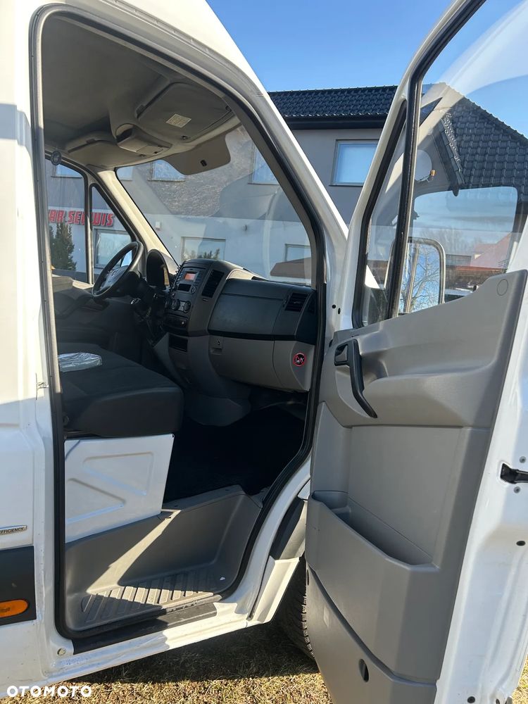 Mercedes-Benz Sprinter - 18