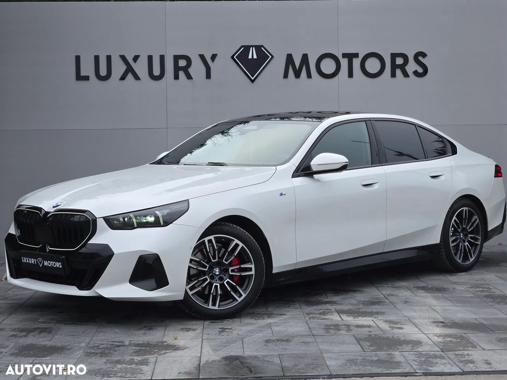 BMW Seria 5 520i Aut. M Sport Edition - 1