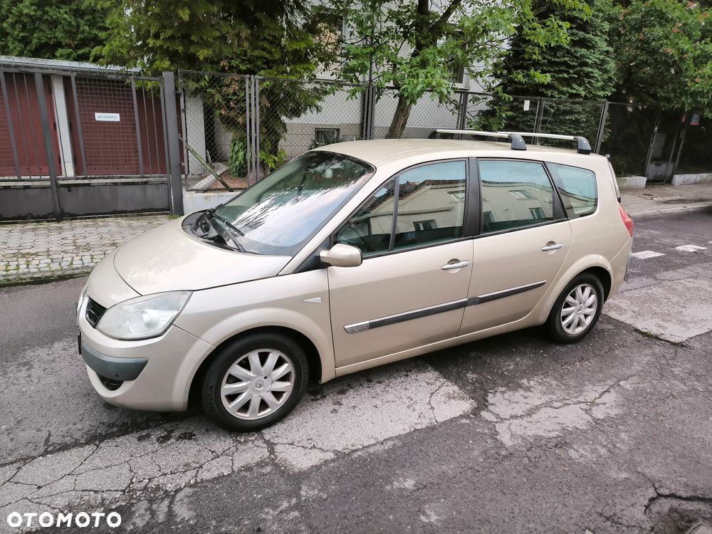 Renault Grand Scenic 1.9 dCi FAP Exception - 15