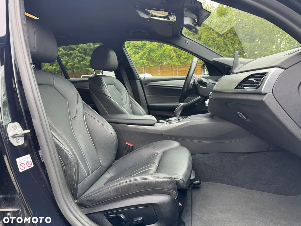 BMW Seria 5 520d M Sport Edition - 22