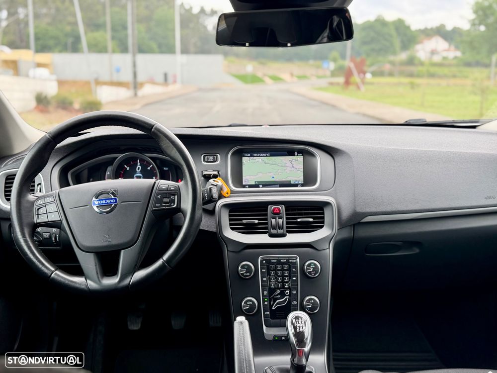 Volvo V40 D2 - 12