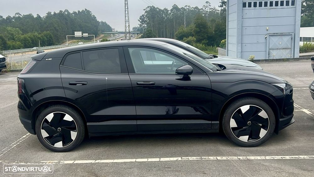 Volvo EX30 - 2