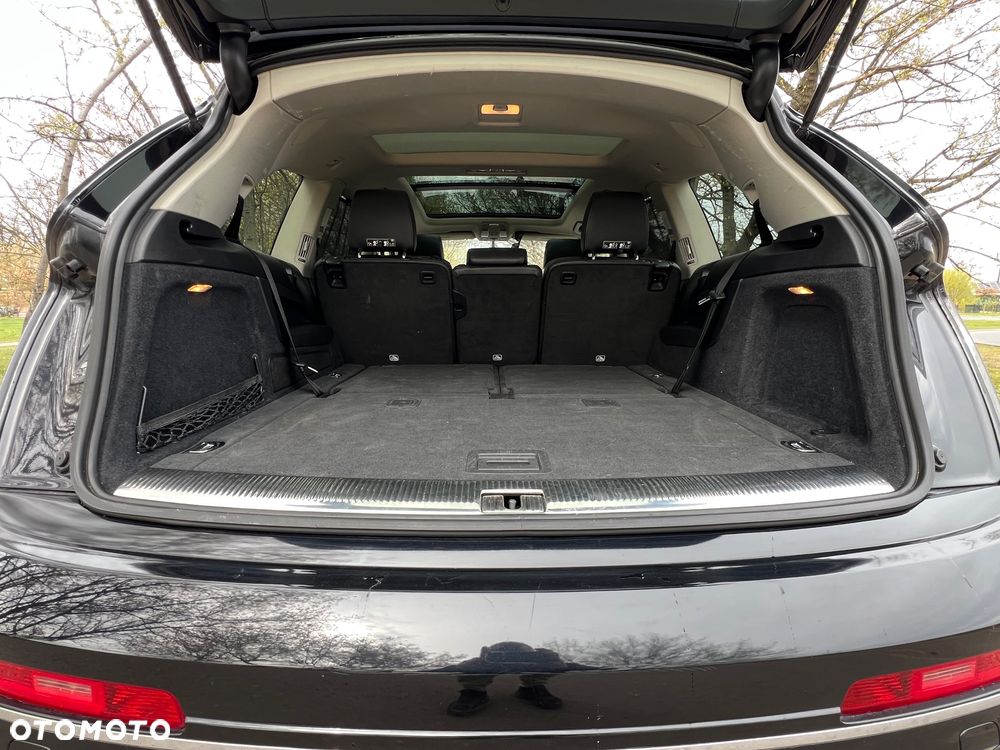 Audi Q7 - 15