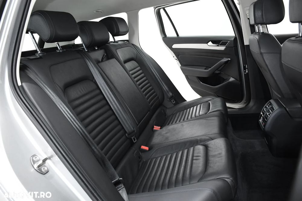 Volkswagen Passat Alltrack 2.0 TDI DSG 4Motion - 14