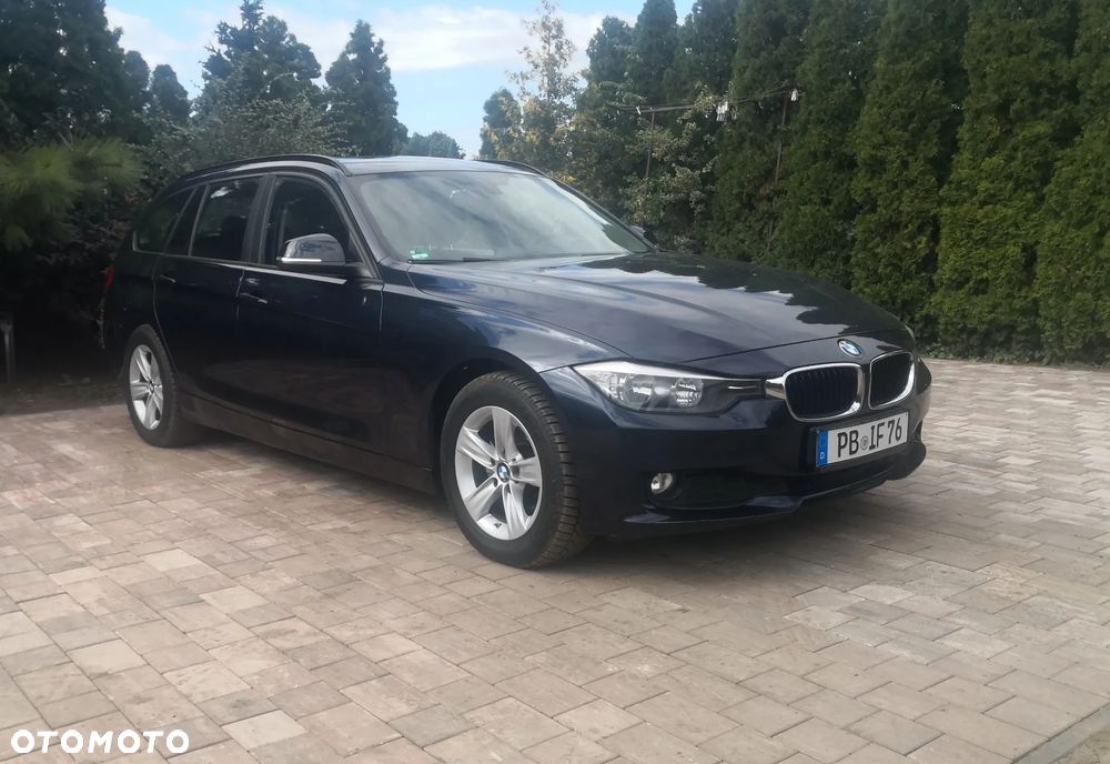 BMW Seria 3 318d - 18