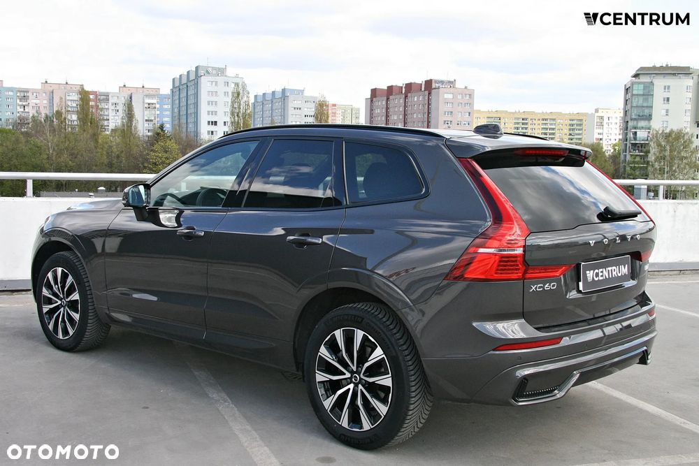 Volvo XC 60 B4 D AWD Plus Dark - 7
