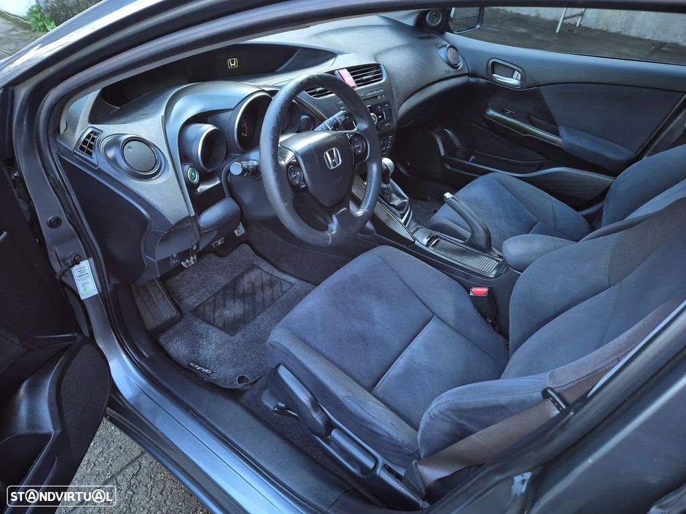 Honda Civic 1.4 i-VTEC Sport - 9