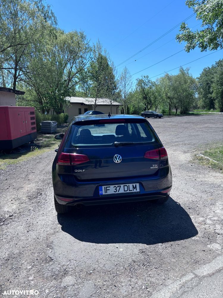Volkswagen Golf 1.6 TDI DSG BMT Comfortline - 4