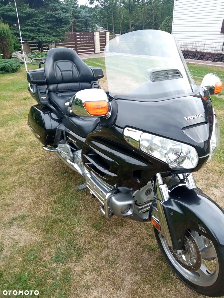 Honda GL - 12