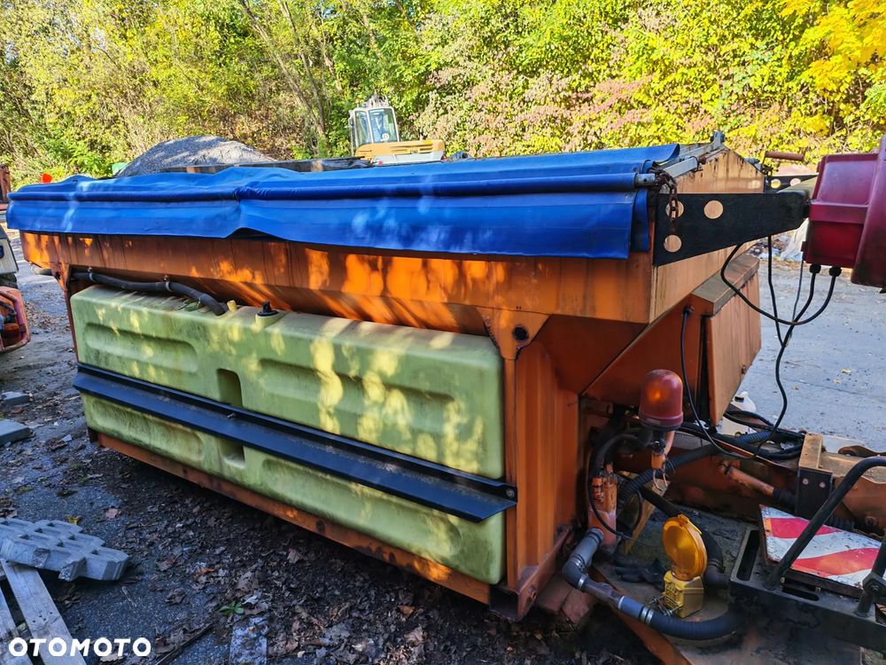 Piaskarka Schmidt Kupper Weiser 5m3 HAK Kubota - 7