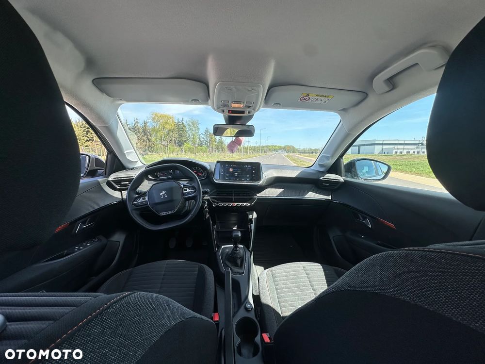 Peugeot 208 PureTech 100 Active - 8