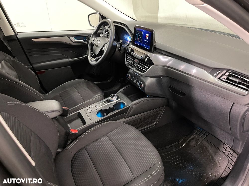 Ford Kuga 2.5 Duratec FHEV TITANIUM - 11