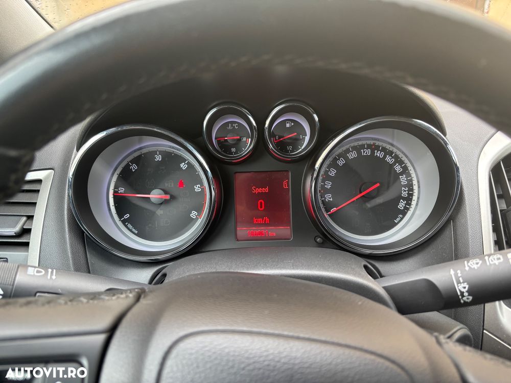 Opel Astra Sports Tourer 1.7 CDTI - 11