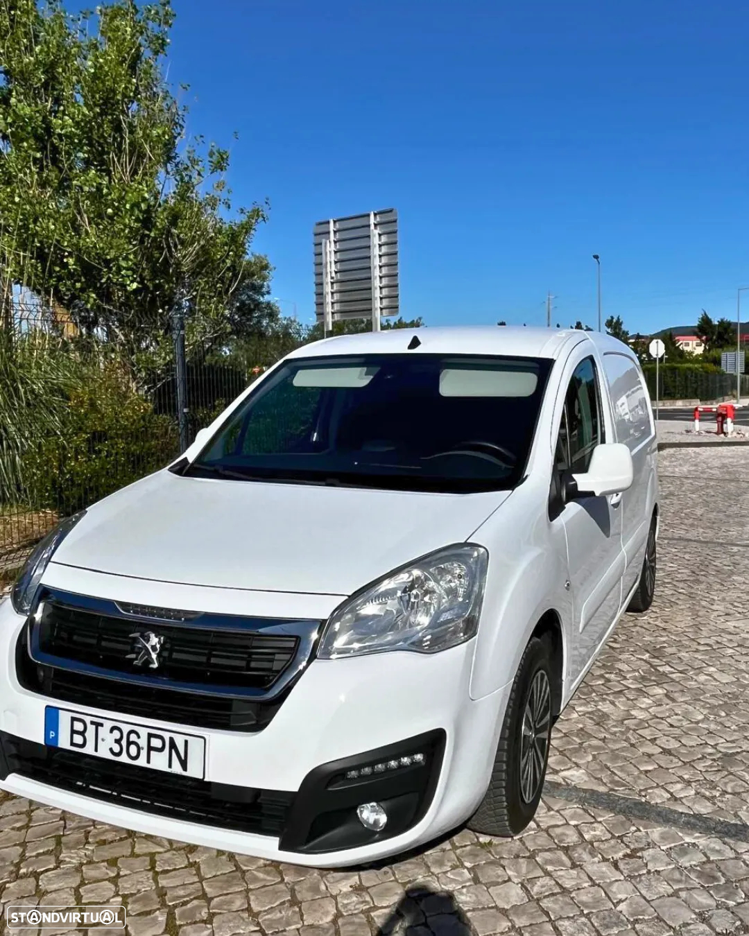 Peugeot Peugeot Partner 120 1.6 BlueHDi L1XR - 4
