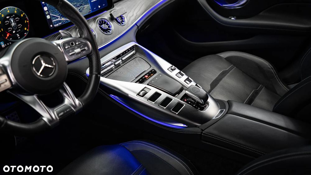 Mercedes-Benz AMG GT 43 4-Matic+ - 38