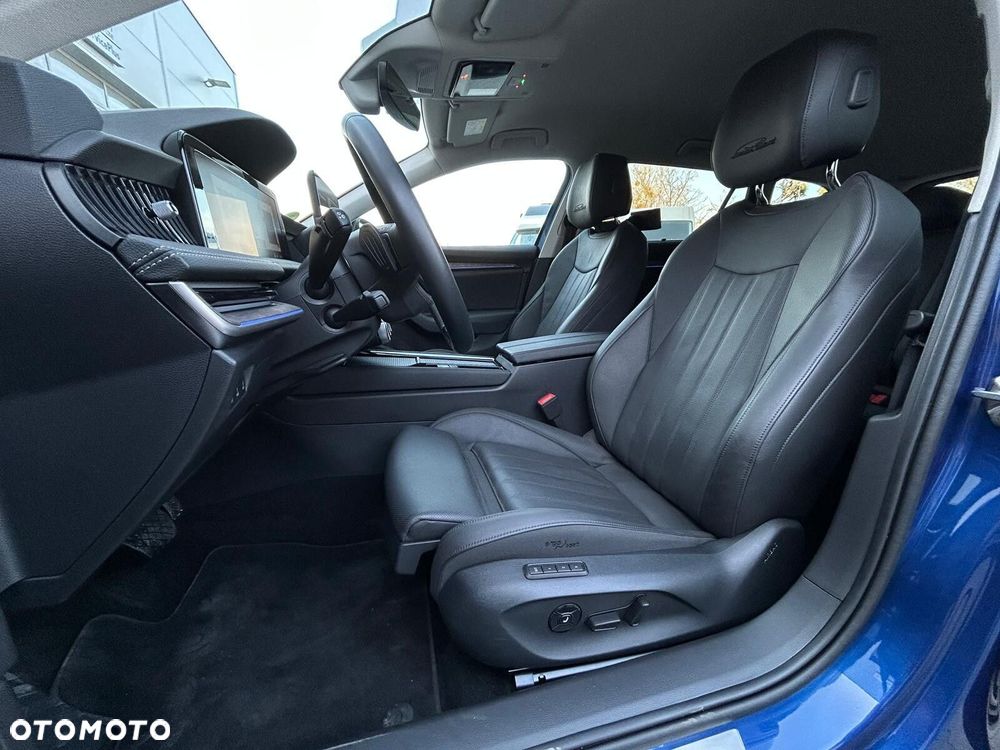 Skoda Superb 2.0 TDI SCR L&K DSG - 9