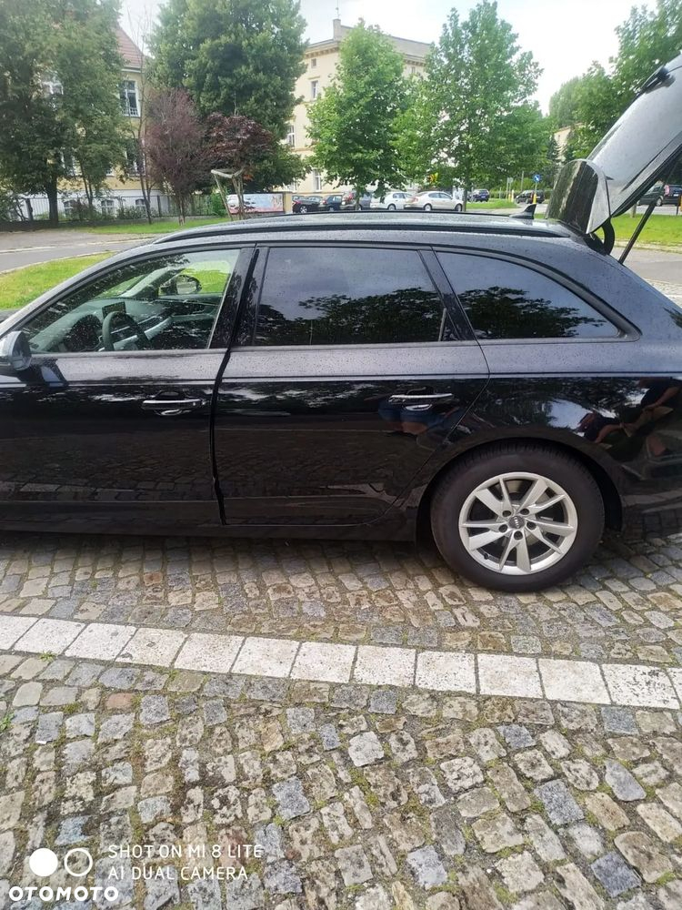 Audi A4 Avant - 33