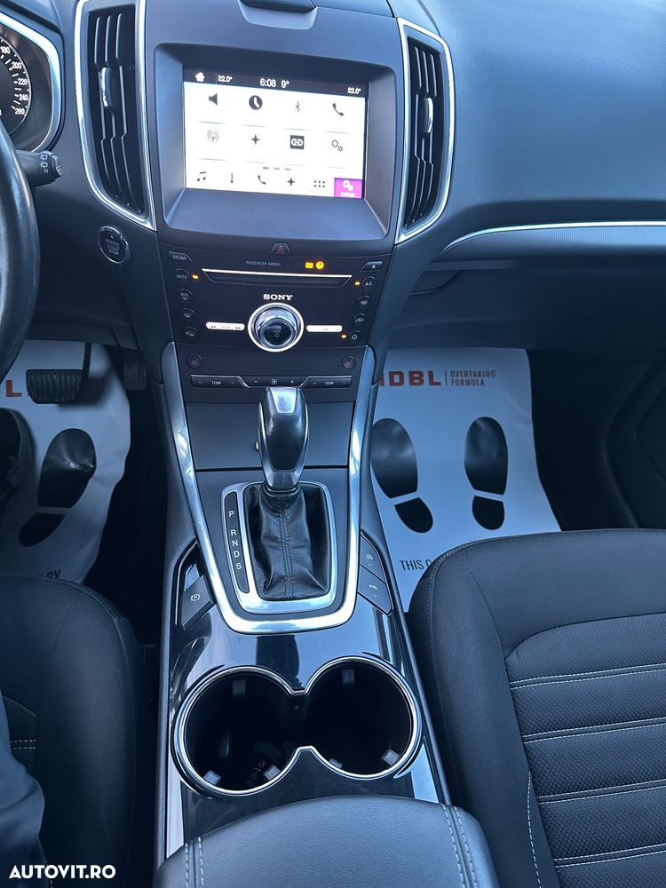 Ford Galaxy 2.0 TDCi Powershift Titanium - 40