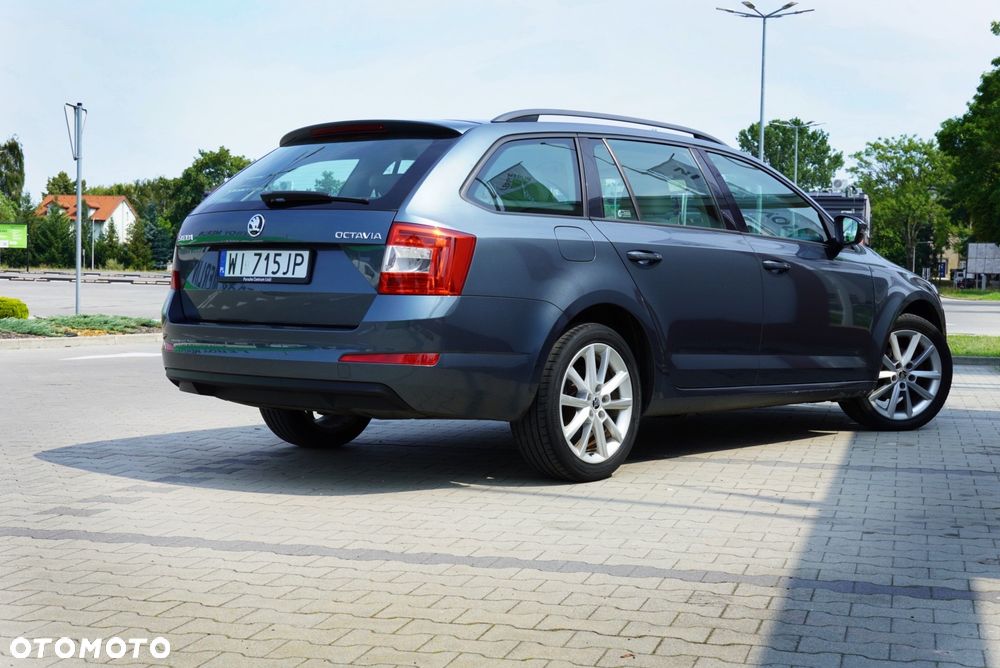 Skoda Octavia - 2