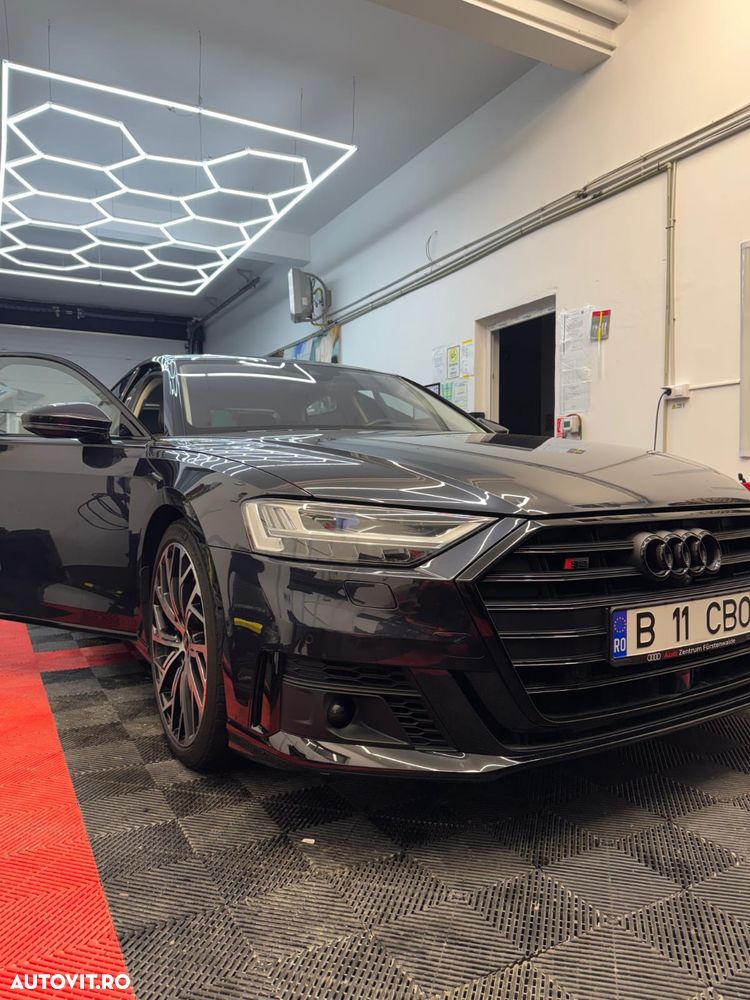 Audi S8 TFSI quattro tiptronic - 2