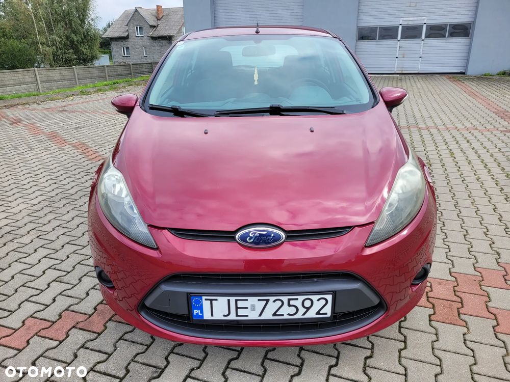 Ford Fiesta 1.25 Silver X - 32