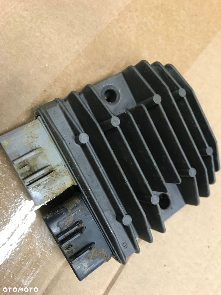 can am outlander 800 renegade regulator napięcia - 1
