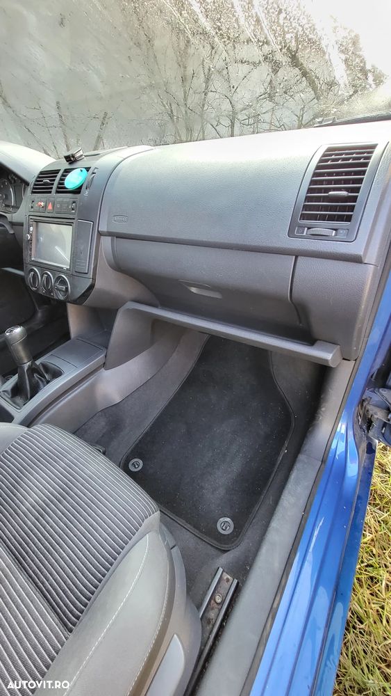 Volkswagen Polo 1.9 TDI GT - 12