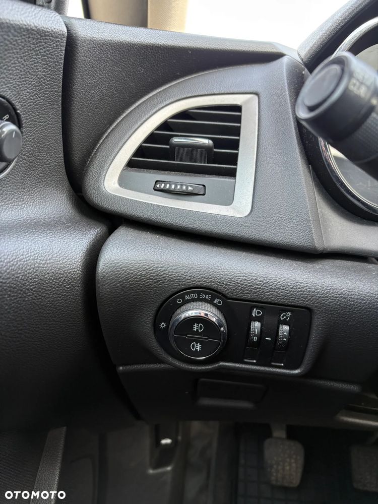 Opel Astra 1.6 Active - 17