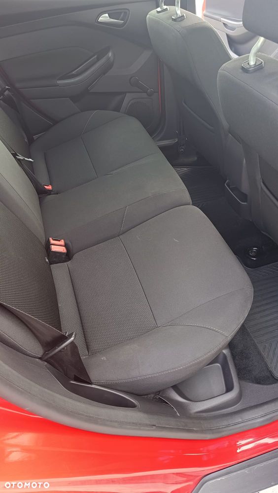 Ford Focus - 23