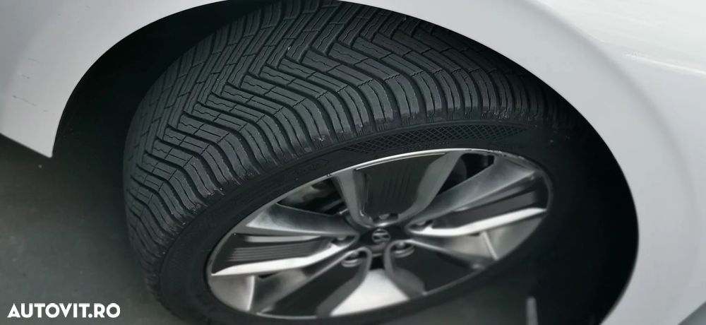 Hyundai IONIQ 1.6 GDI Premium - 22