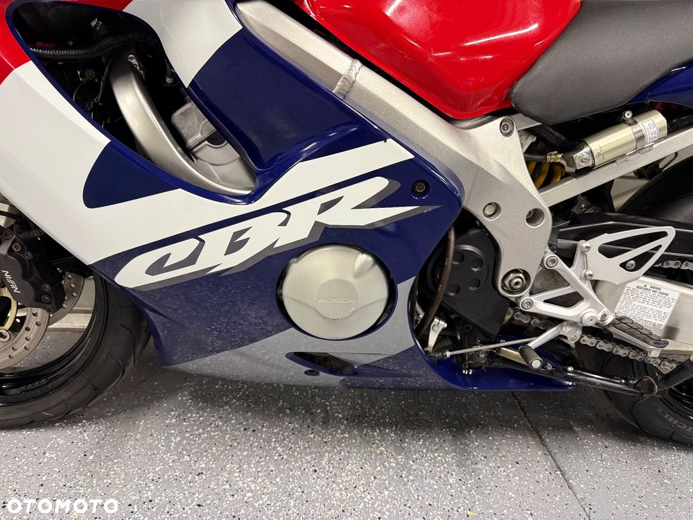 Honda CBR - 14