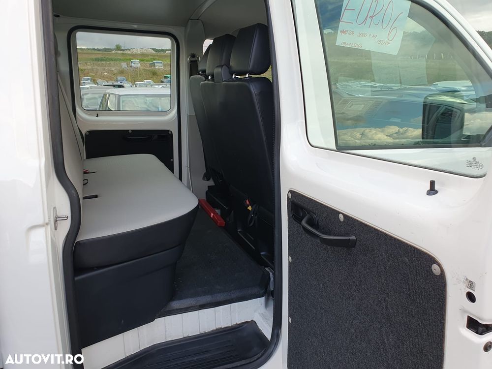 Volkswagen Transporter - 10