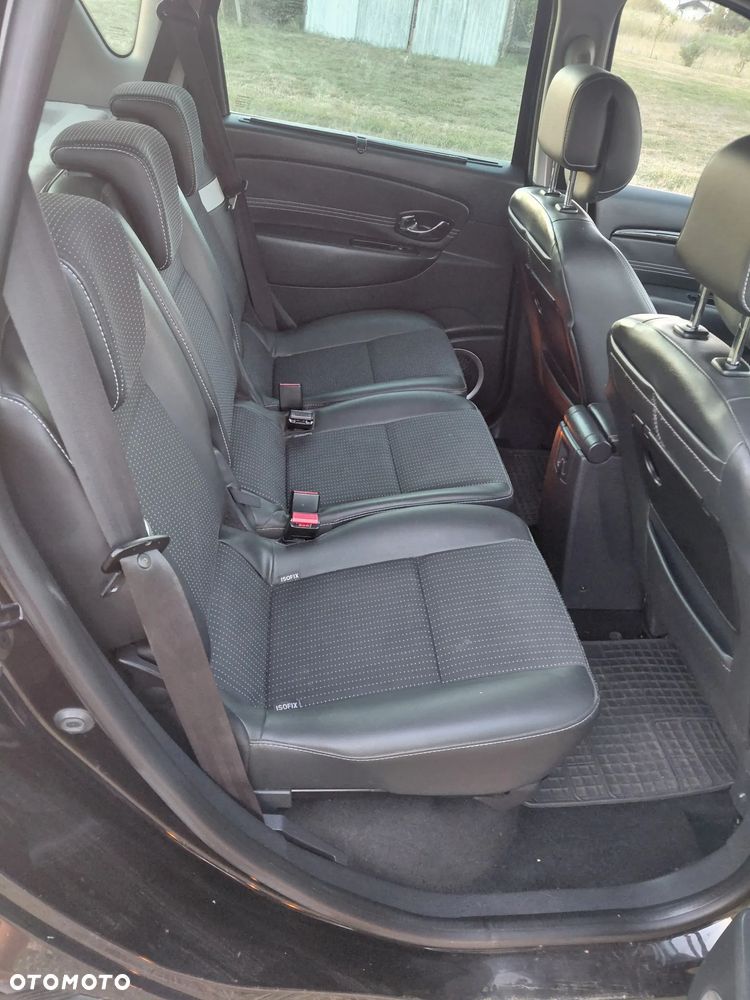 Renault Scenic - 8