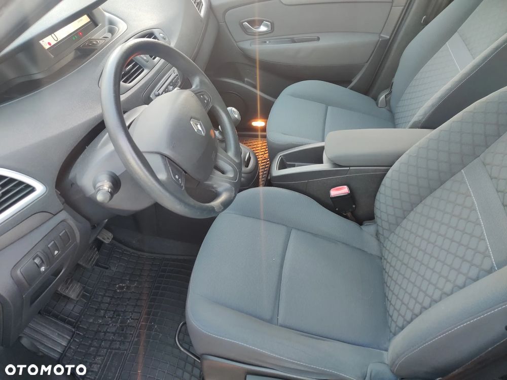 Renault Scenic TCe 130 Dynamique - 33