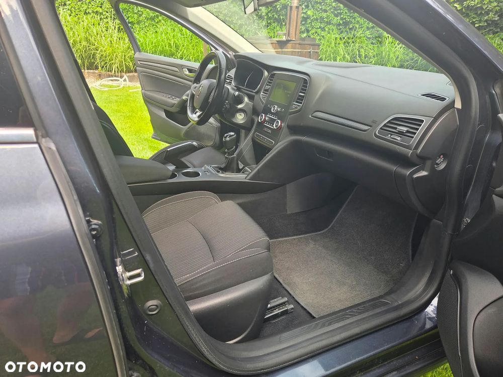 Renault Megane 1.5 dCi Limited - 9