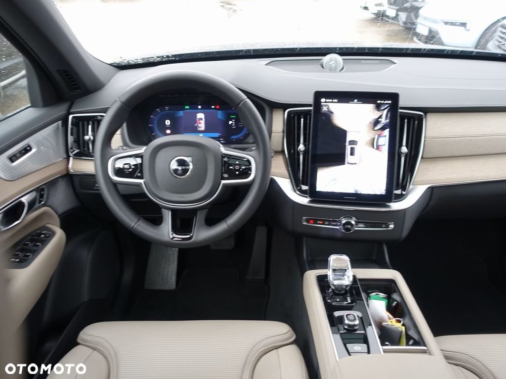 Volvo XC 90 T8 AWD Plus Dark - 19