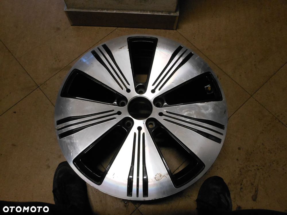 FELGA MERCEDES EQA EQB 7,5x18 ET53,5 A2434010100 - 1