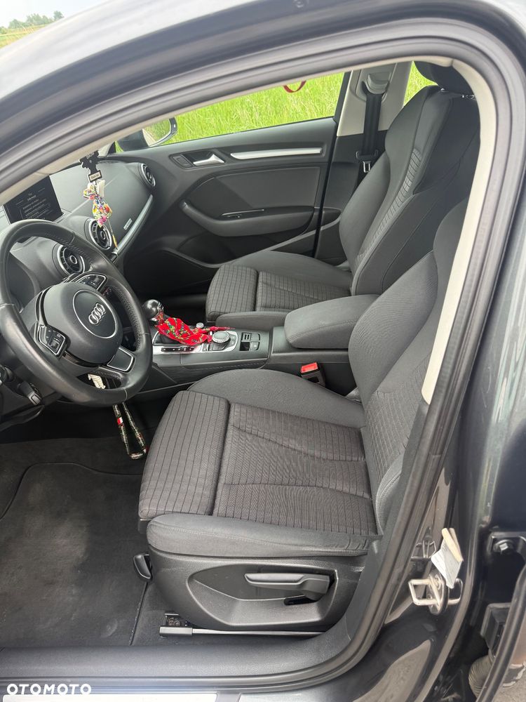Audi A3 Limousine 1.6 TDI clean diesel Ambition S tronic - 29