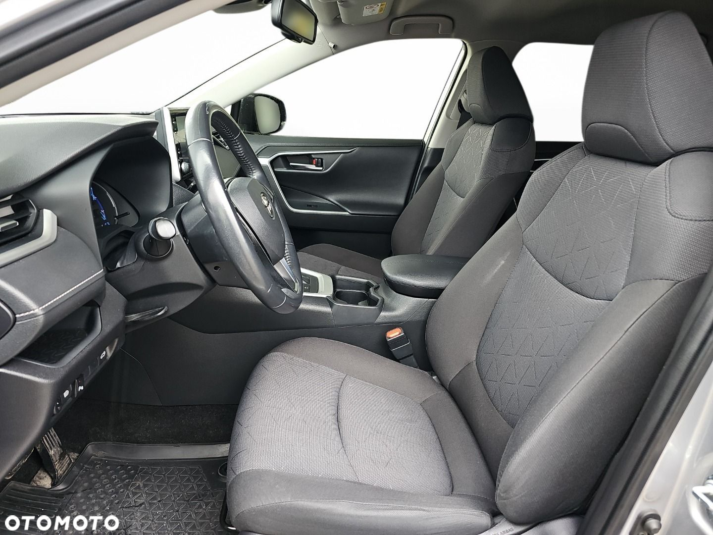 Toyota RAV4 - 13