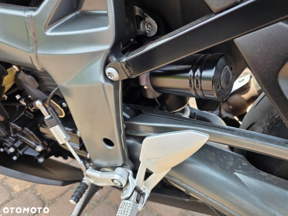 BMW K - 32