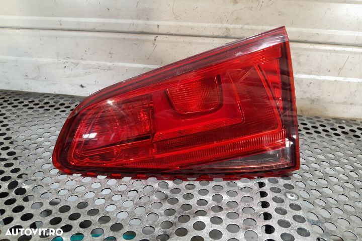 Lampa / Tripla stop dreapta pe hayon 5G0945094AC 5G0945094AC Volkswag - 1