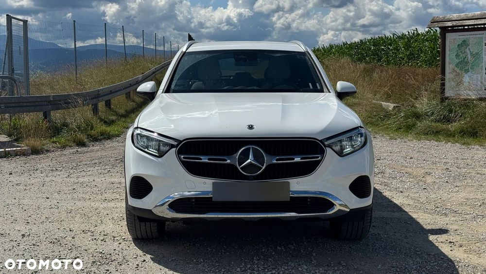 Mercedes-Benz GLC 300 mHEV 4-Matic Avantgarde - 2