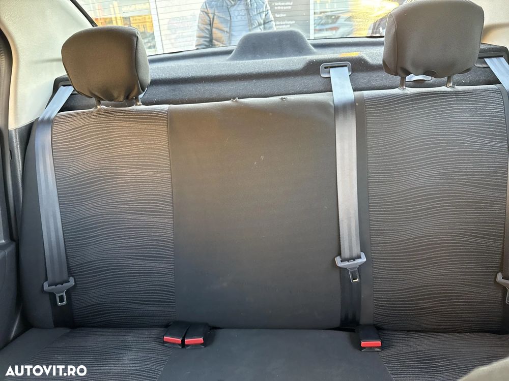 Dacia Logan MCV 0.9 TCe 90 CP Ambiance - 24