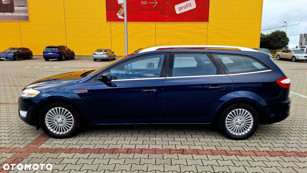 Ford Mondeo 2.0 Ambiente - 7