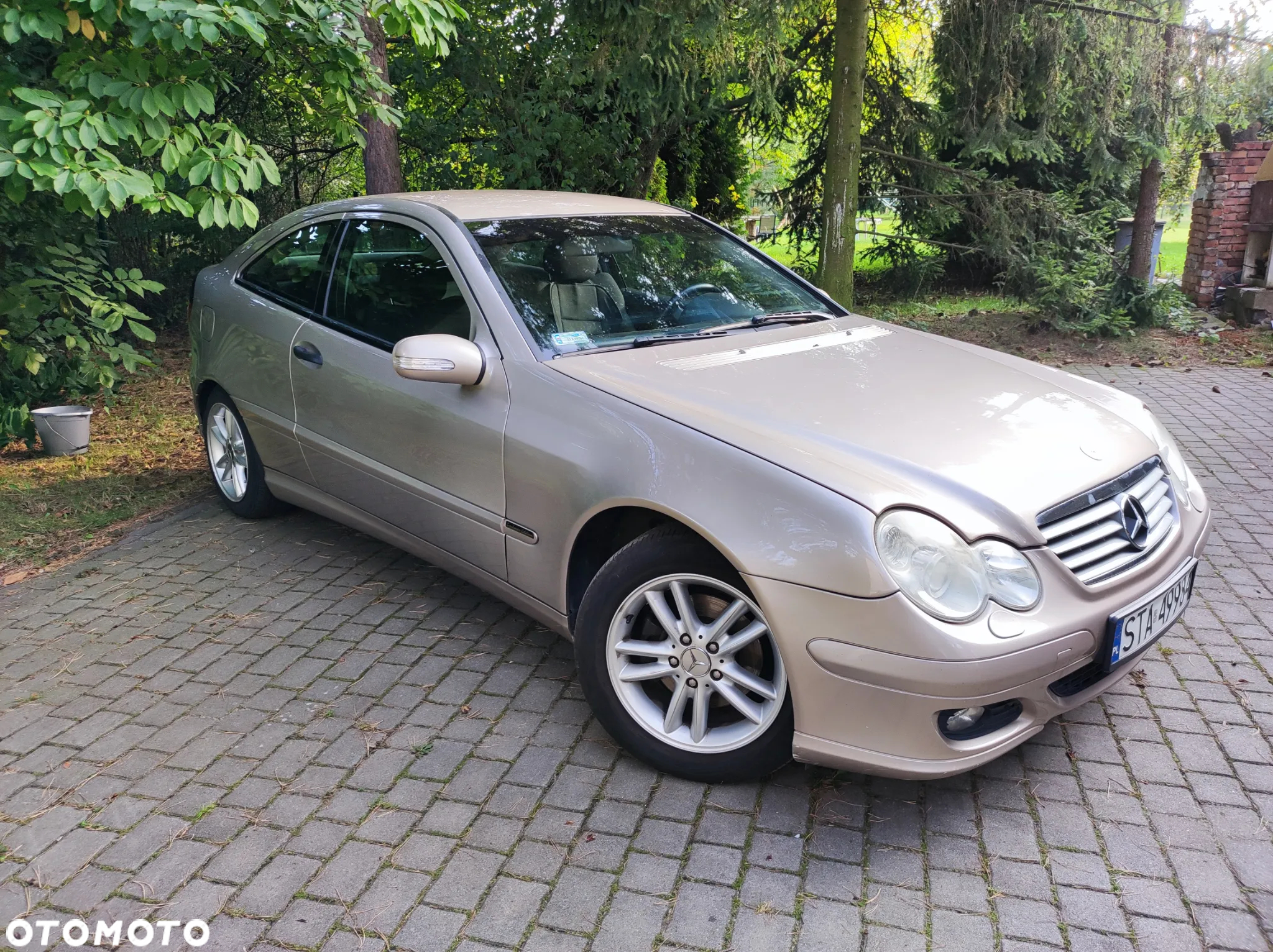 Mercedes-Benz Klasa C 180 Kompressor Sportcoupe - 2