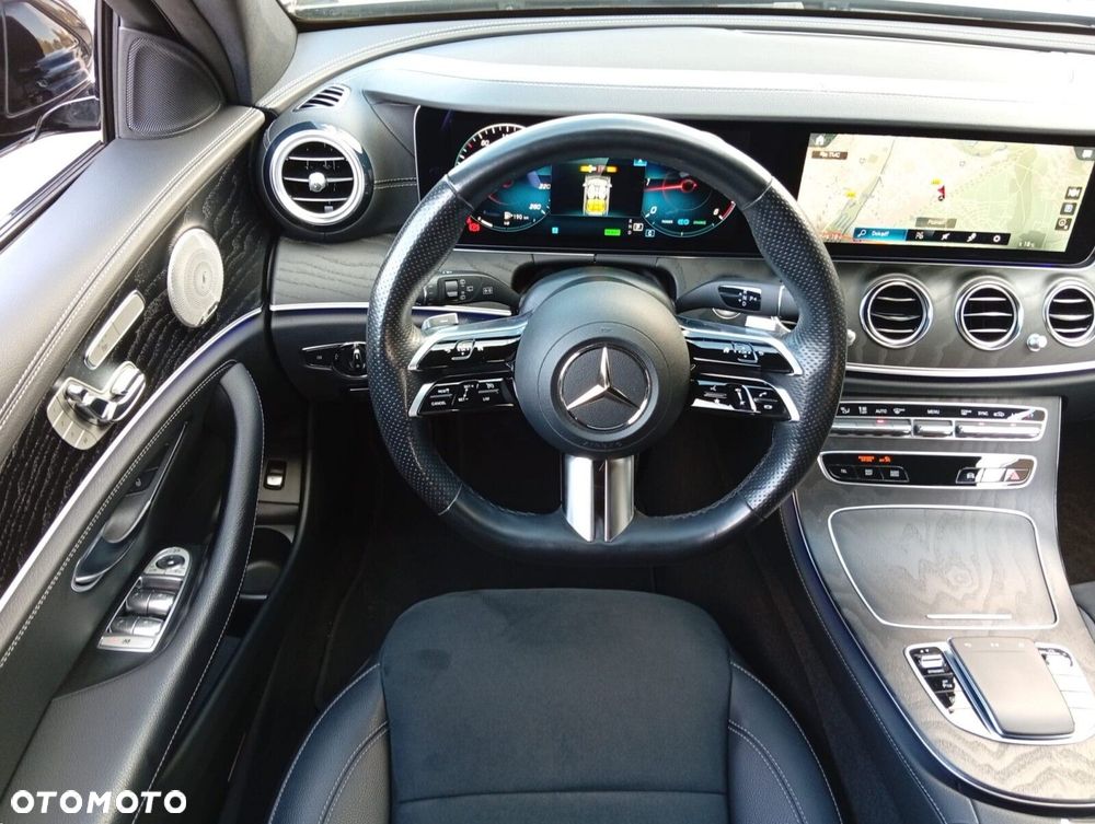 Mercedes-Benz Klasa E 220 d 4-Matic AMG - 16