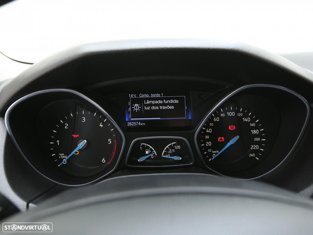 Ford Focus SW 1.5 TDCi Titanium - 19